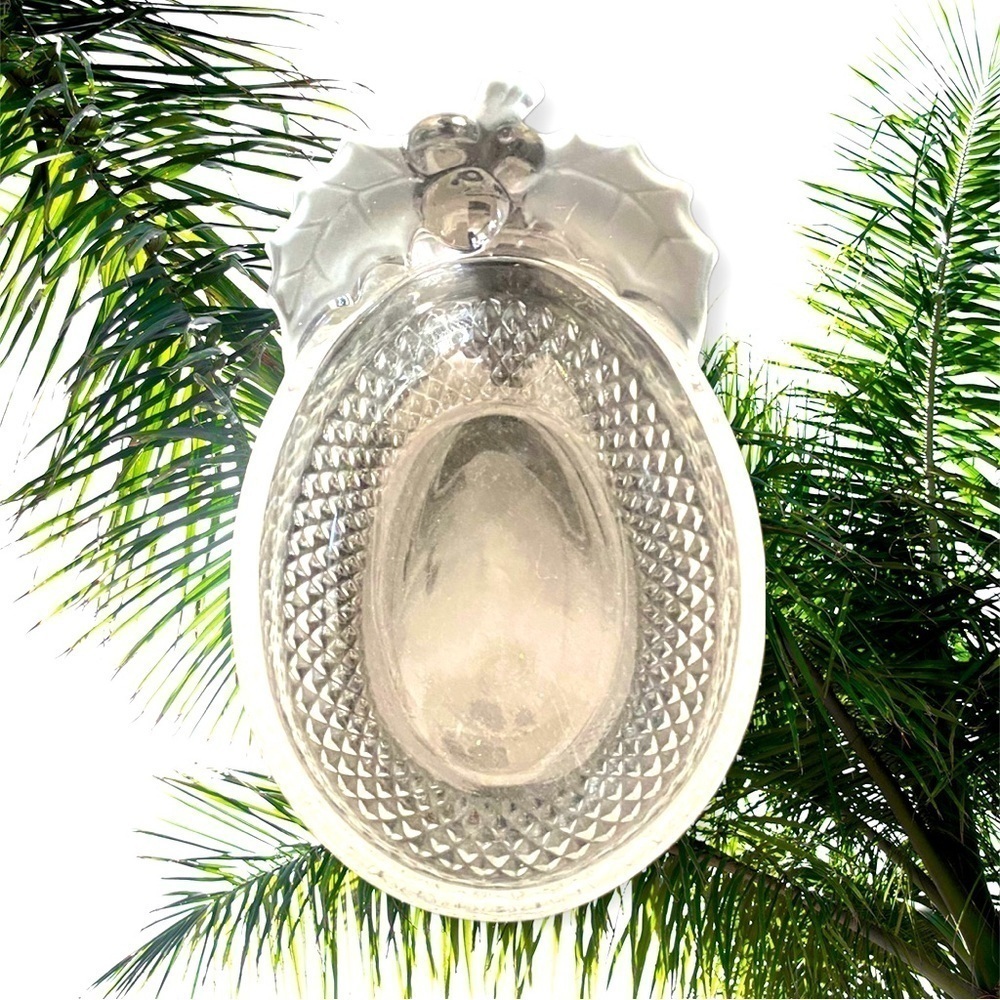 Crystal Etched Christmas Candy Dish - Picture 2 of 4